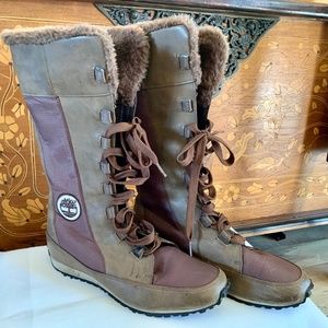 Women’s Timberland Foragers size 10